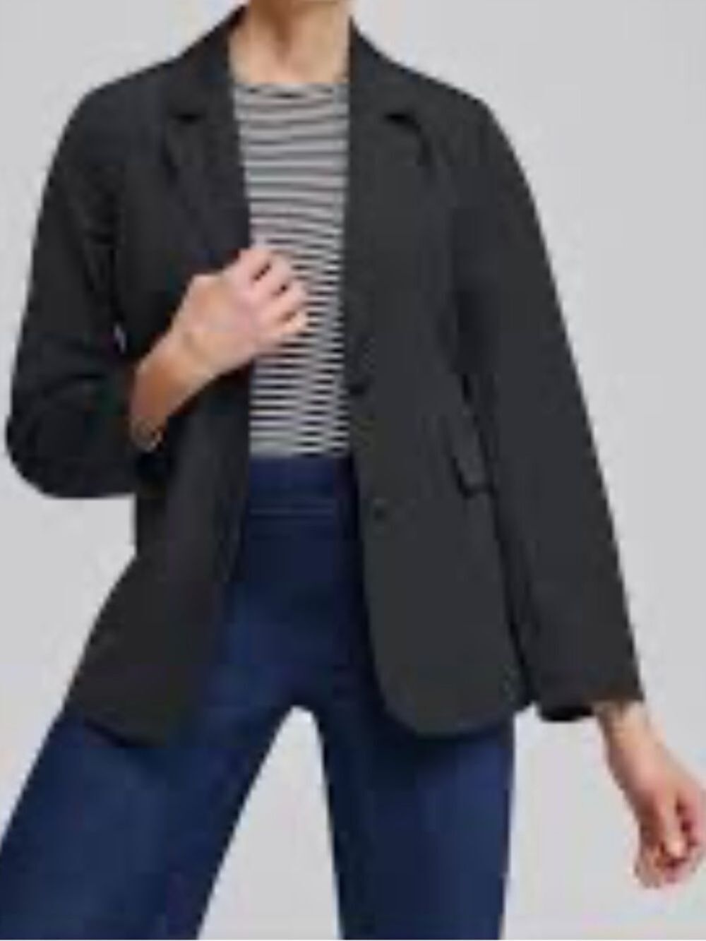CHICO’S Zenergy Taffeta blazer jacket button up front pockets collared black 10